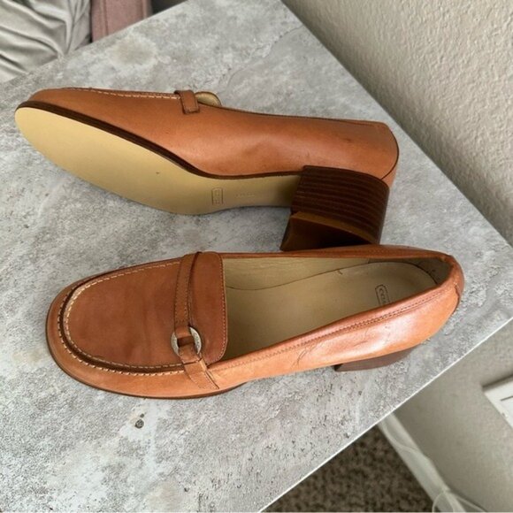 Coach Vintage Gertrude Heeled Loafers Black Leather Size 8B Classic Preppy - Picture 3 of 15